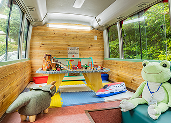 ガレージキッズパーク バス内