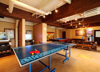 海の見える卓球&ビリヤード