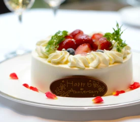 画像:ホールケーキ イメージ